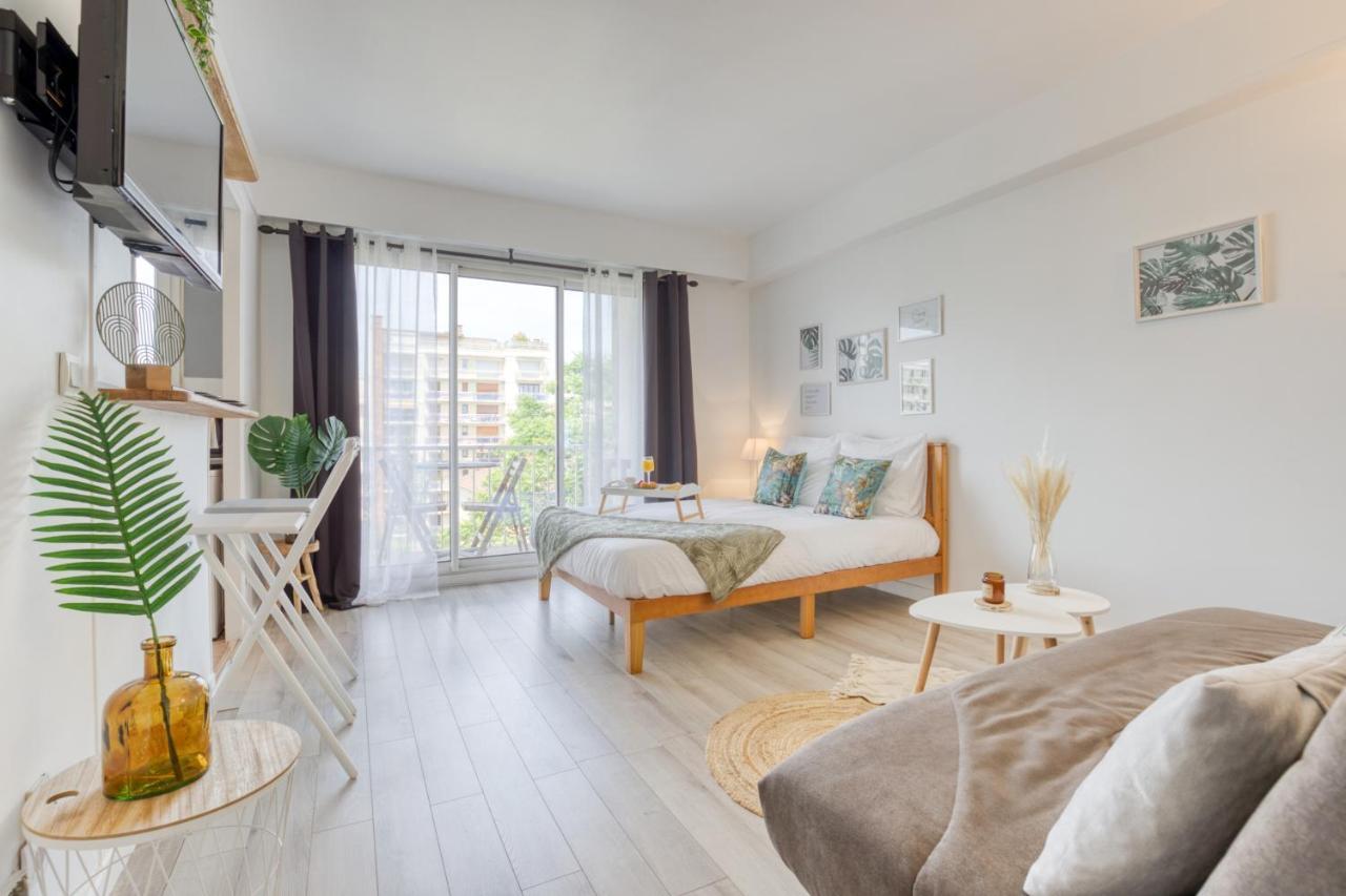 Zzzen Aux Portes De Paris Avec Parking Et Netflix ヴァンセンヌ エクステリア 写真
